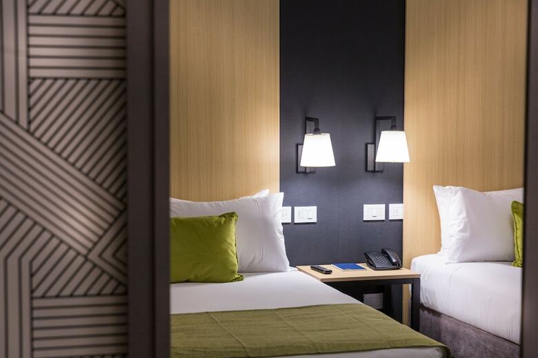 Hotel Howard Johnson Plaza By Wyndham Buenos Aires