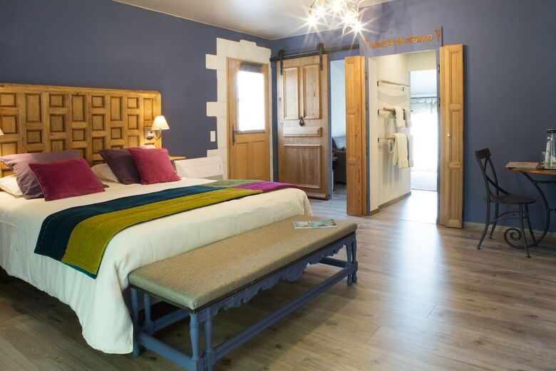 Hotel Sous Les Platanes