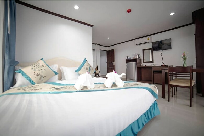 Apartamentos Baanpattamaporn