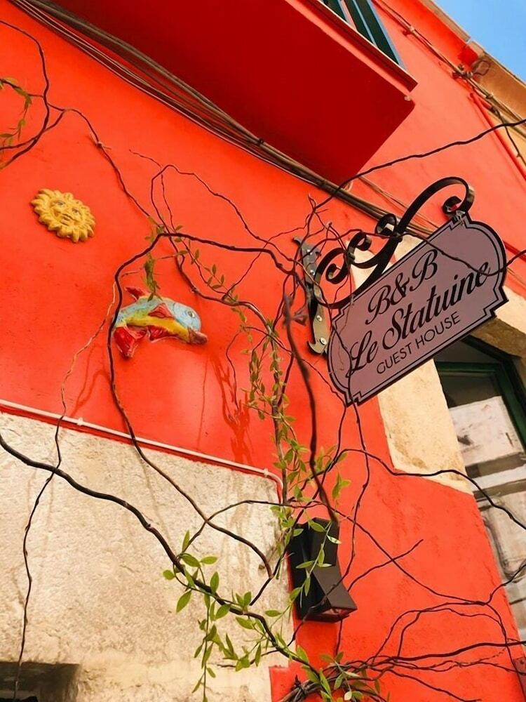 B&B Le Statuine Guesthouse