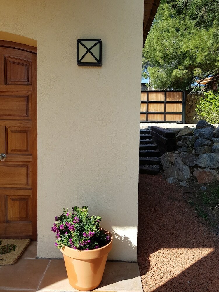 Bed & Breakfast Guest House Of Villa Tamarit