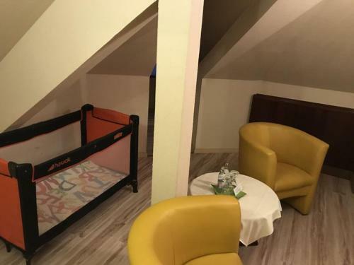 Hotel Sch�ne Aussicht