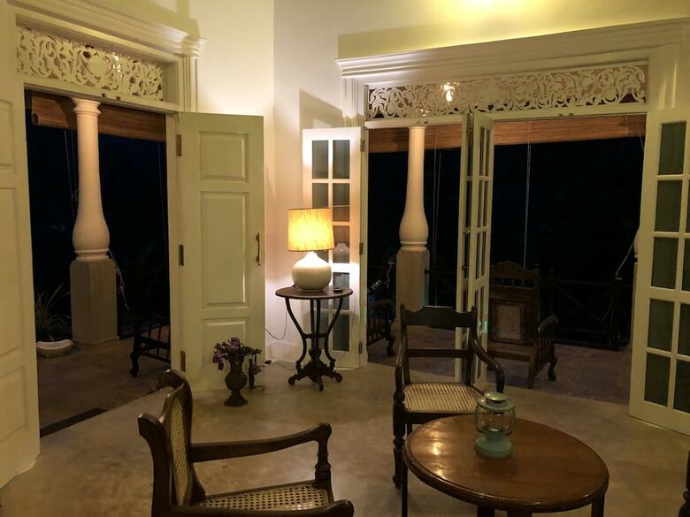 Hotel Jansens Bungalow Sinharaja