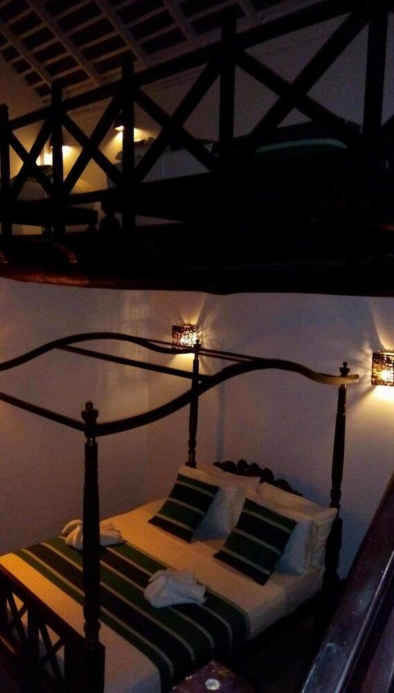 Hotel Jansens Bungalow Sinharaja