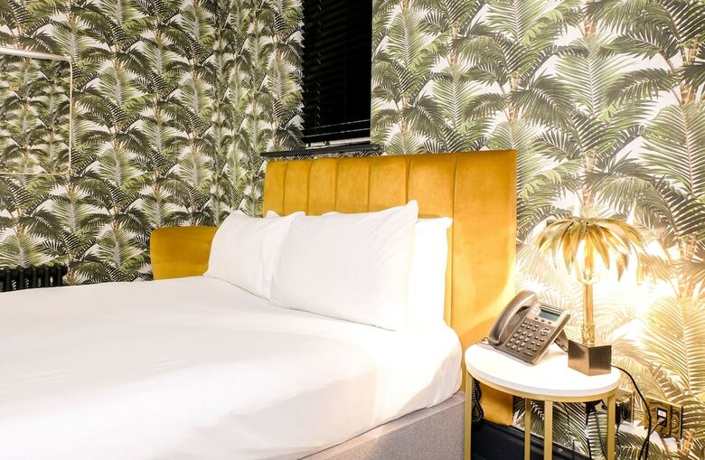 Lock & Key Hotel