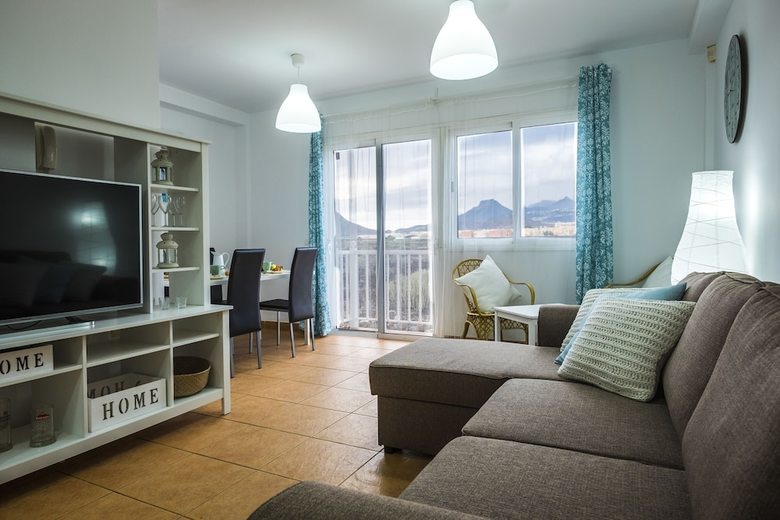 Italian Style 2 Bedrooms Apartment