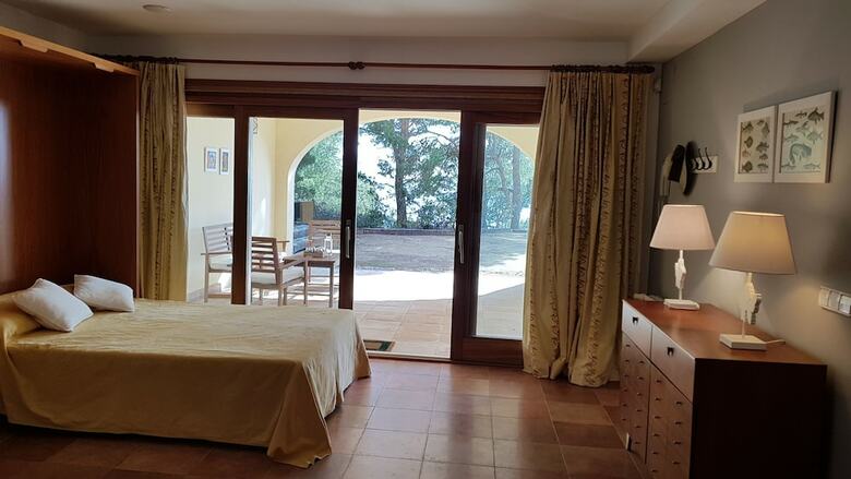 Bed & Breakfast Guests' Suite Of Villa Tamarit