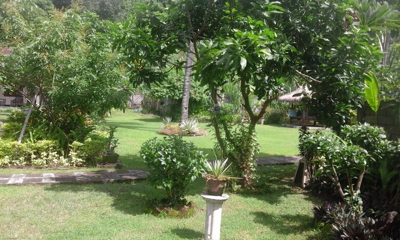 Hotel Indah Homestay