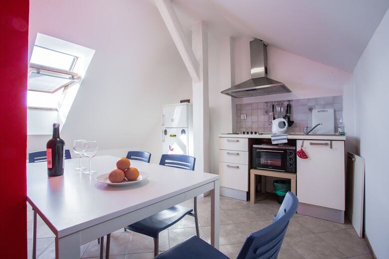 Welcome Apartment On V Tunich