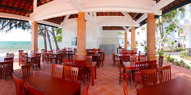 Hotel Sand Beach Resort