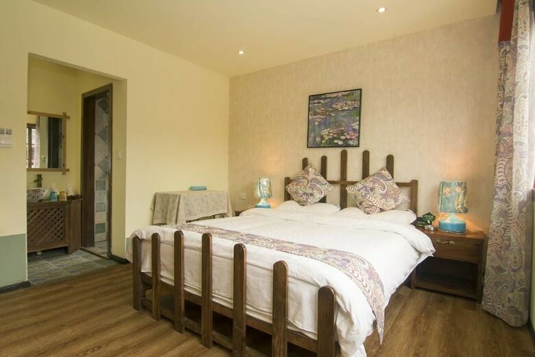 Hotel Dream Garden Inn