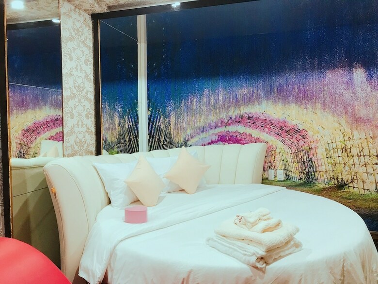 Cupid Hotel