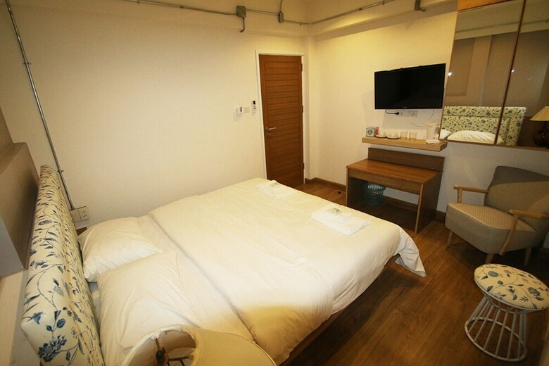 Hostal 09 Hostel