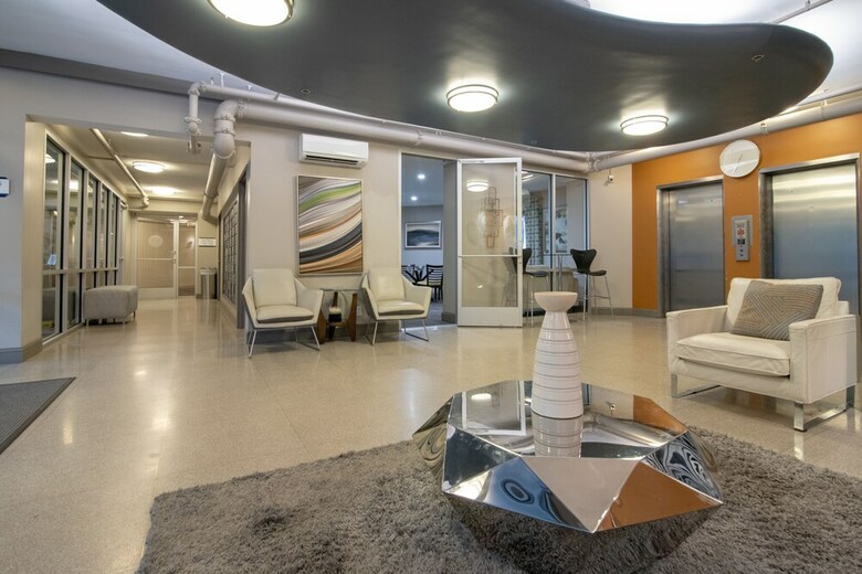 Apartamentos 1 Bedroom Downtown Condo