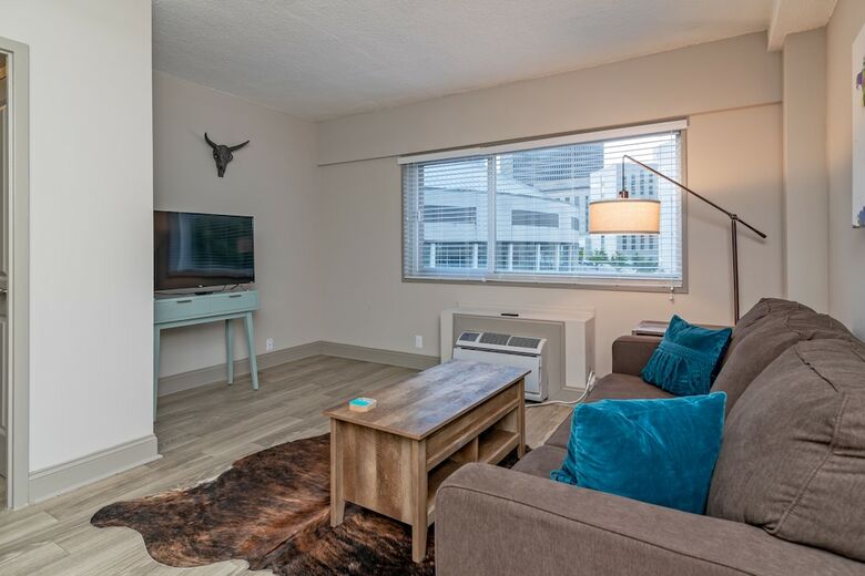 Apartamentos 1 Bedroom Downtown Condo