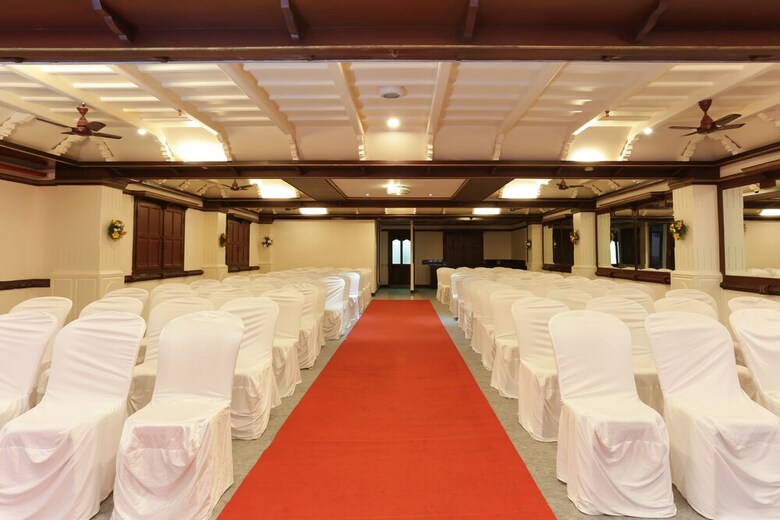 Zip By Spree Hotel Mangala International