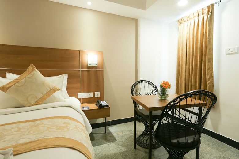 Zip By Spree Hotel Mangala International