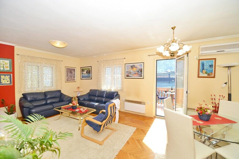 Apartments M&t