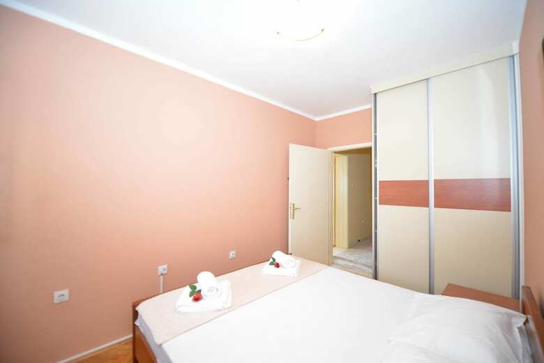 Apartments M&t