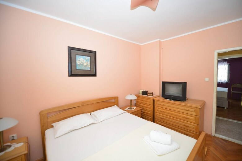 Apartments M&t