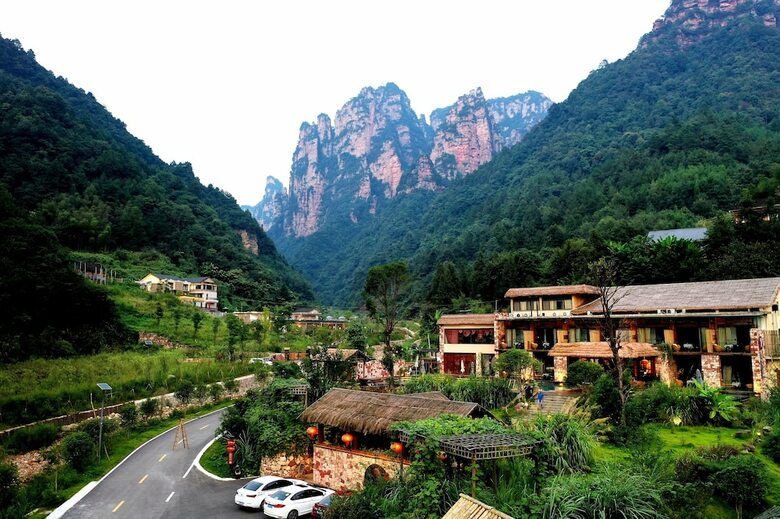 Homeward Mountain Hotel