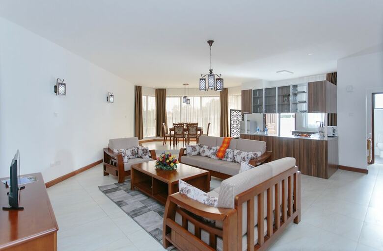 Aparthotel Myra Residences By Trianum