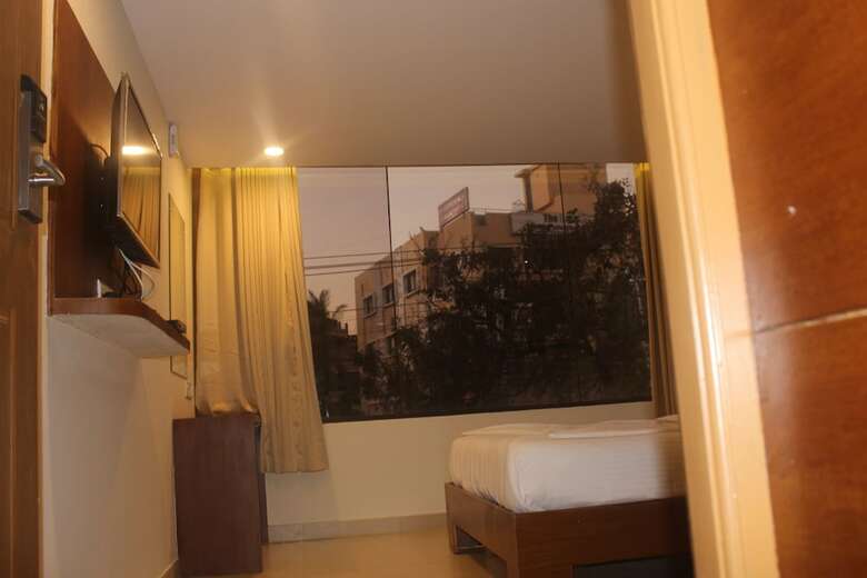 Hotel Olive Residency