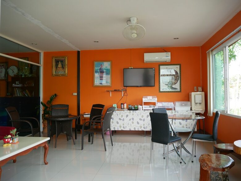 Hotel Suntorn Place