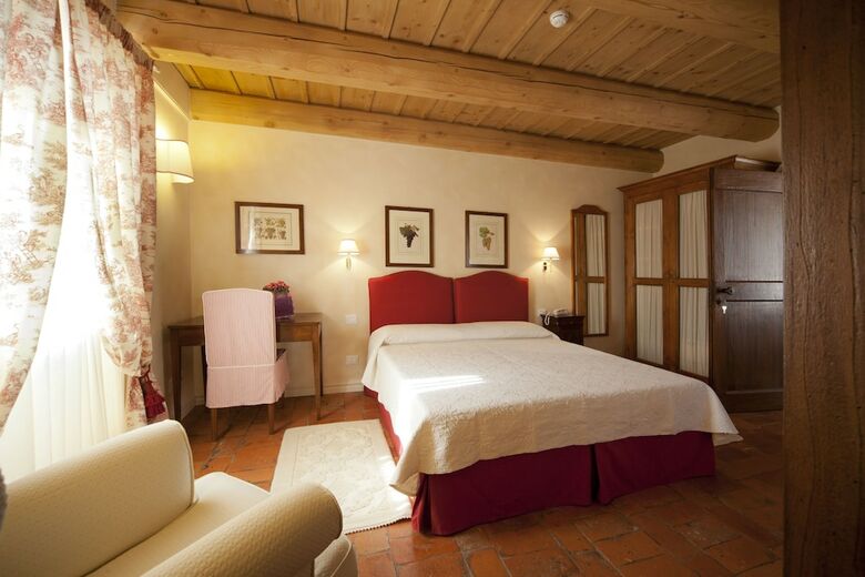 Agroturismo Agriturismo Antico Casale Bergamini