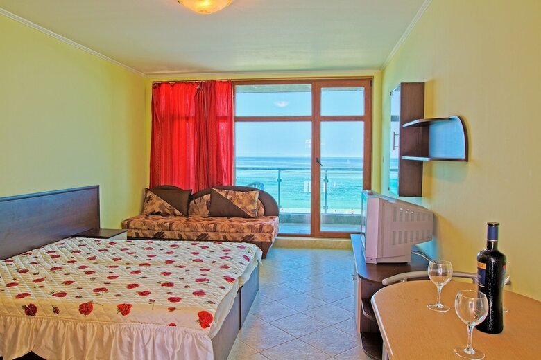 Apartamentos Black Sea Paradise