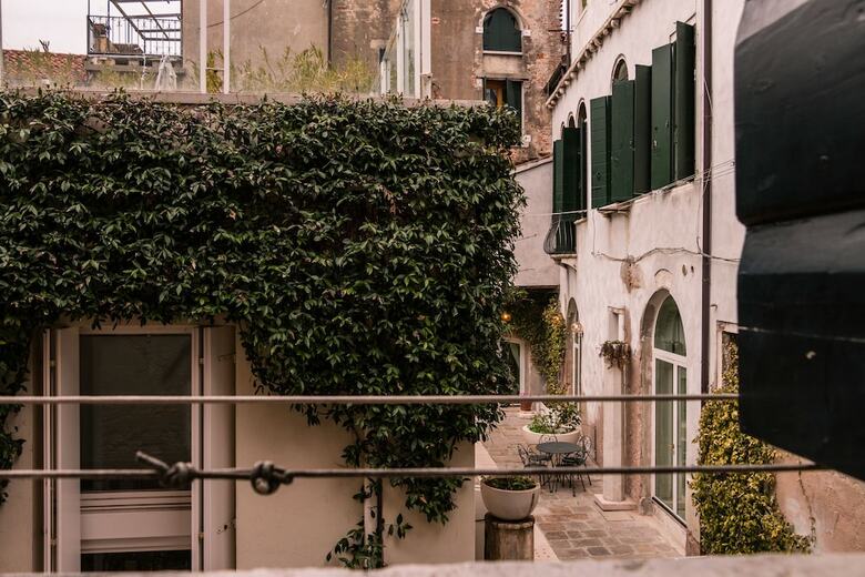 Ca' Barbo Romantic Apartment In Venice