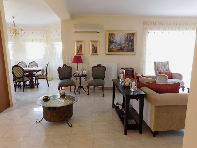 Apartamentos Helen's Villa
