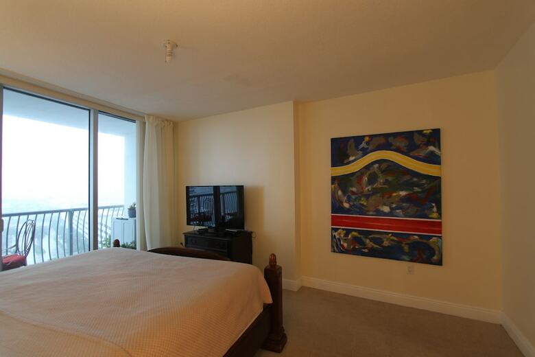 Aparthotel Opera Tower By Suarez Vacation Rentals