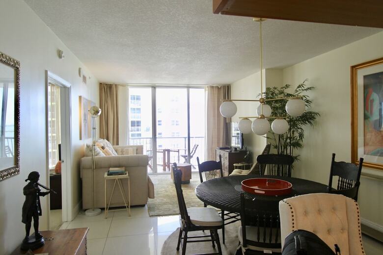 Aparthotel Opera Tower By Suarez Vacation Rentals