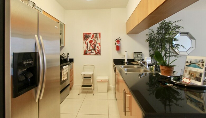 Aparthotel Opera Tower By Suarez Vacation Rentals