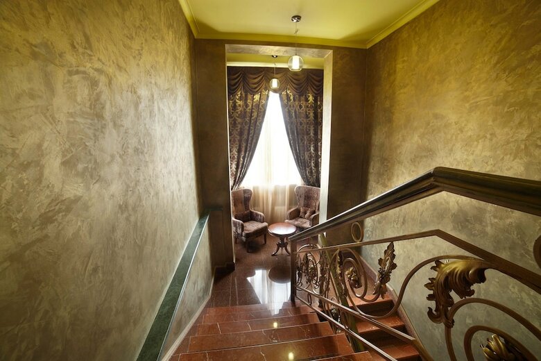 Ka Royal Hotel