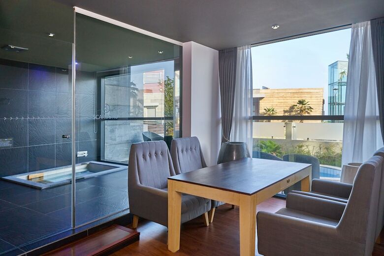 Hotel Scarboro
