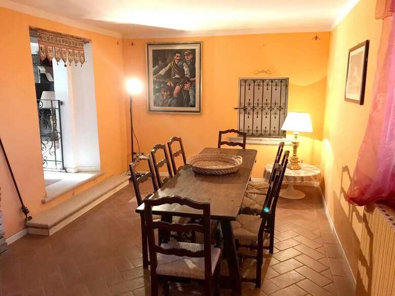 House With 3 Bedrooms In Fiesse