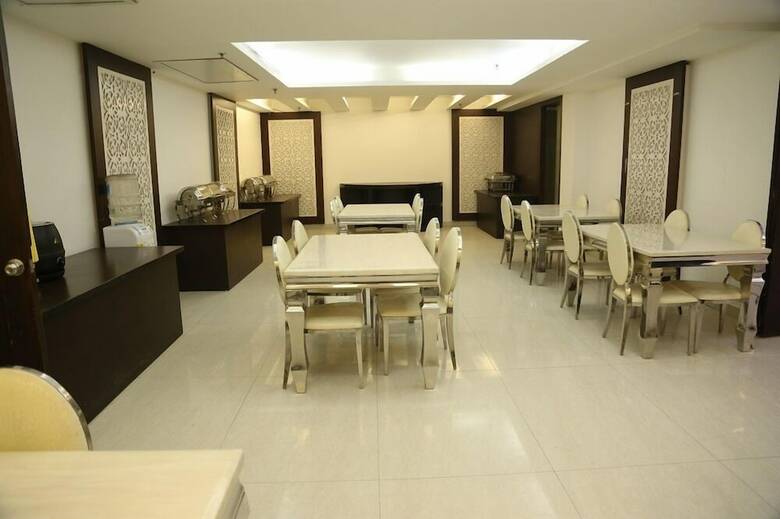 Hotel Aman Deluxe