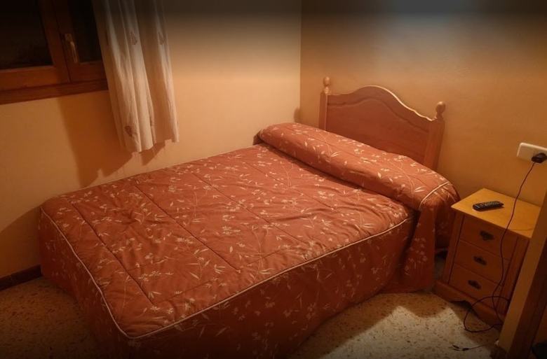 Hostal Hotel Montsant