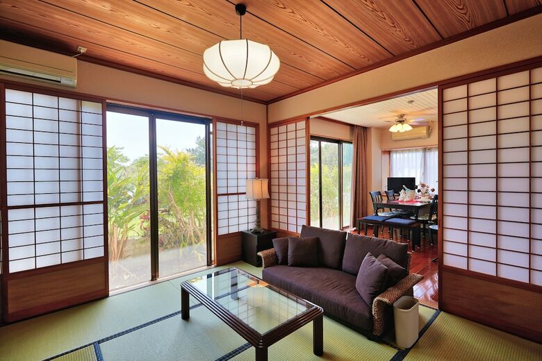 Apartamentos La Belle Mer Sesoko Resort