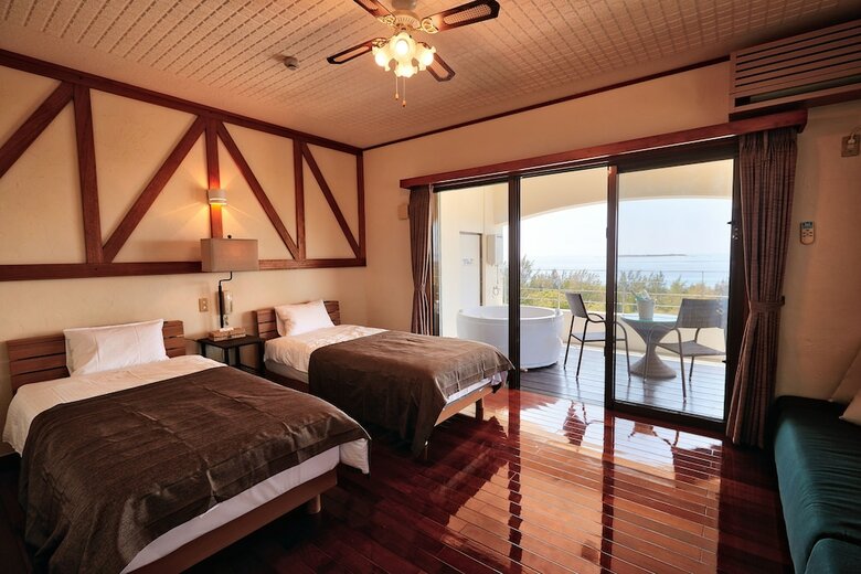 Apartamentos La Belle Mer Sesoko Resort