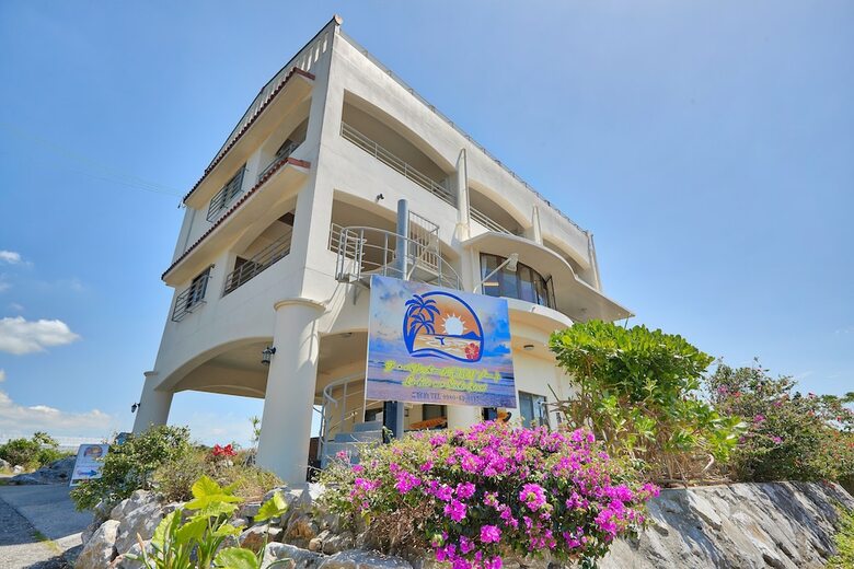 Apartamentos La Belle Mer Sesoko Resort
