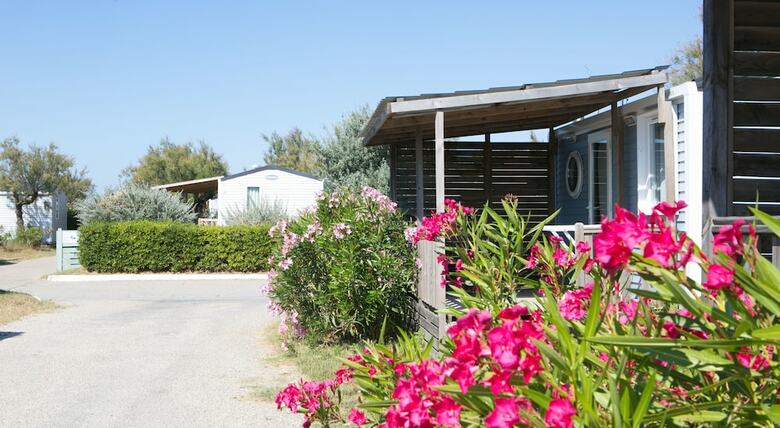 Camping Le Clos Du Rh�ne