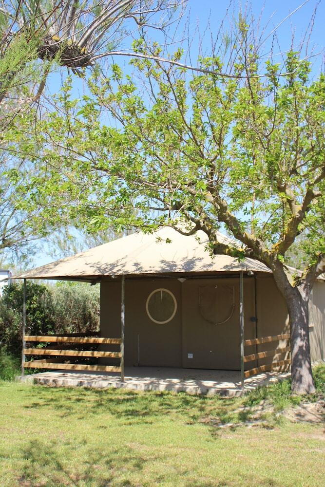 Camping Le Clos Du Rh�ne