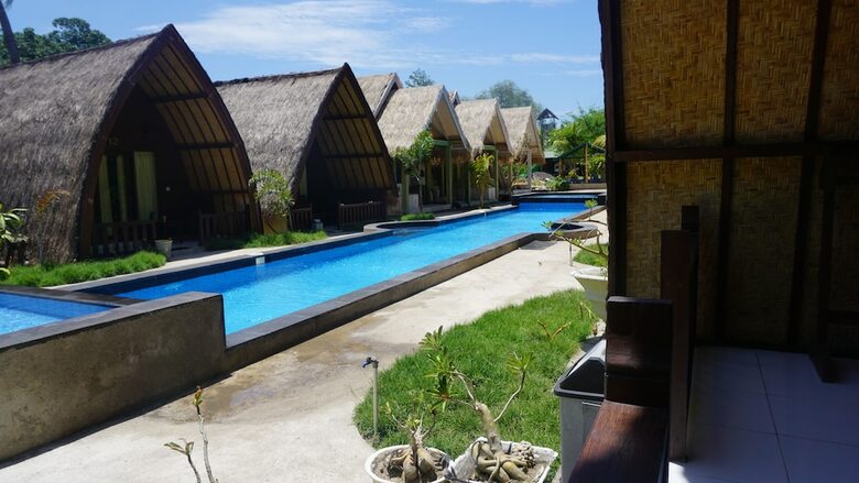 Youpy Bungalows