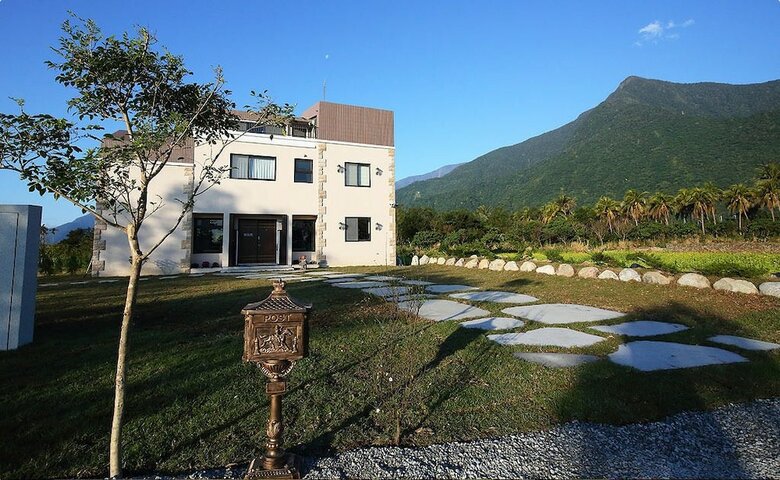 B&B Mountain View