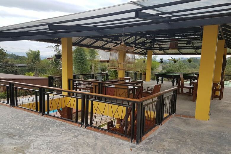 Hostal Slow Life Sabaidee Pai Bed & Breakfast