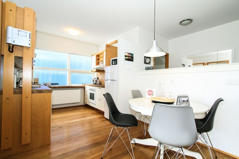Apartamentos Downtown Charm Reykjavik, 2 Bedrooms With Balcony