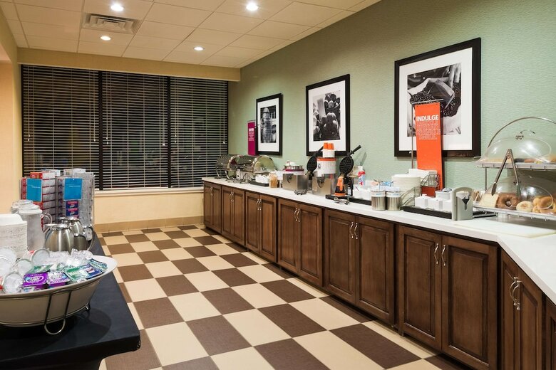 Hotel Hampton Inn White Plains